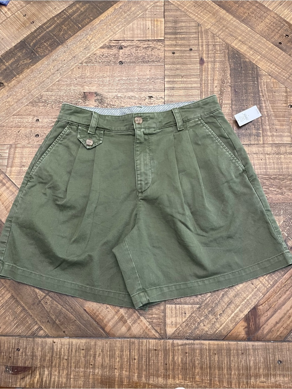 NWT Gap 6" Mid Rise Twill Pleated Trouser Shorts Green 4